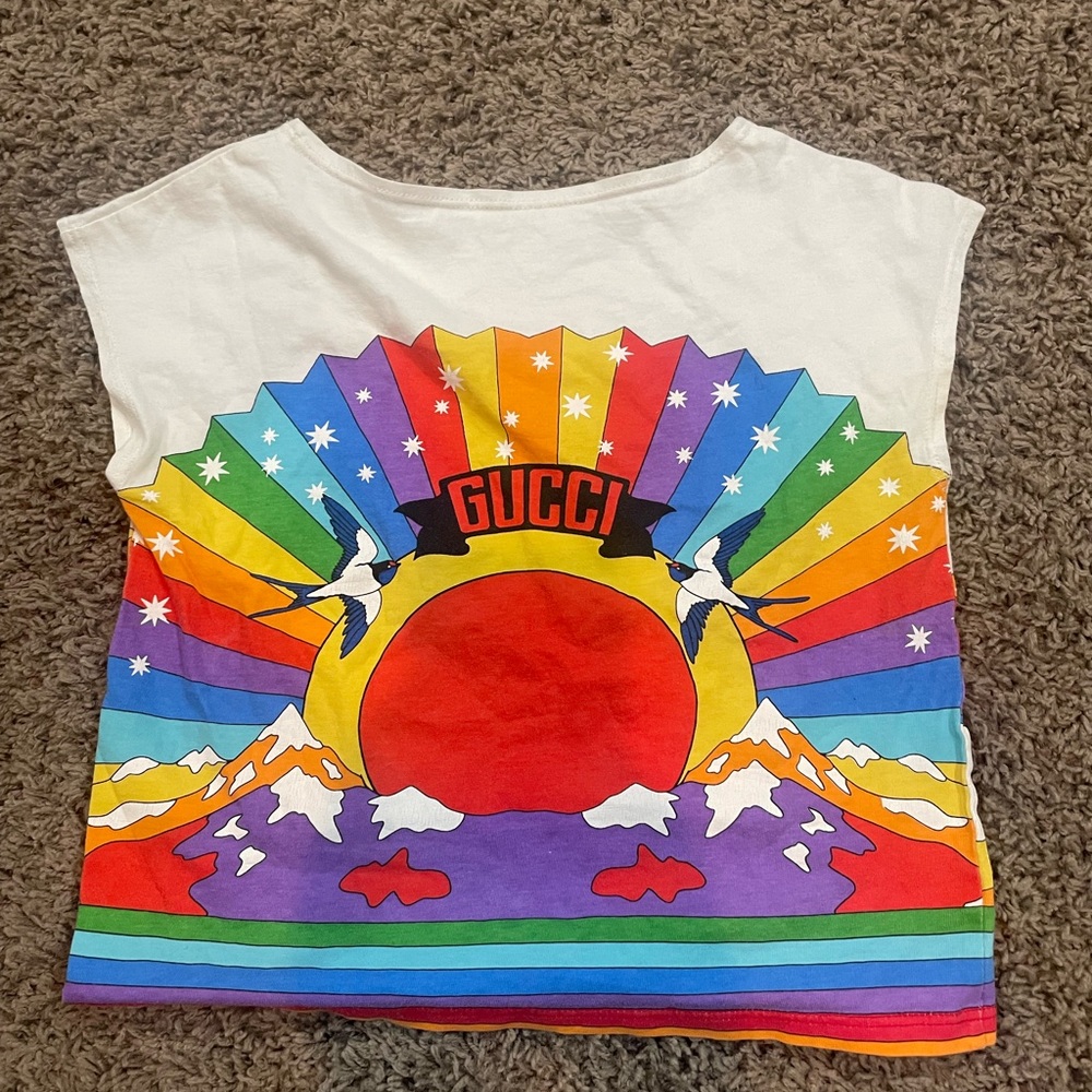 Gucci girls shirt. Size 4.